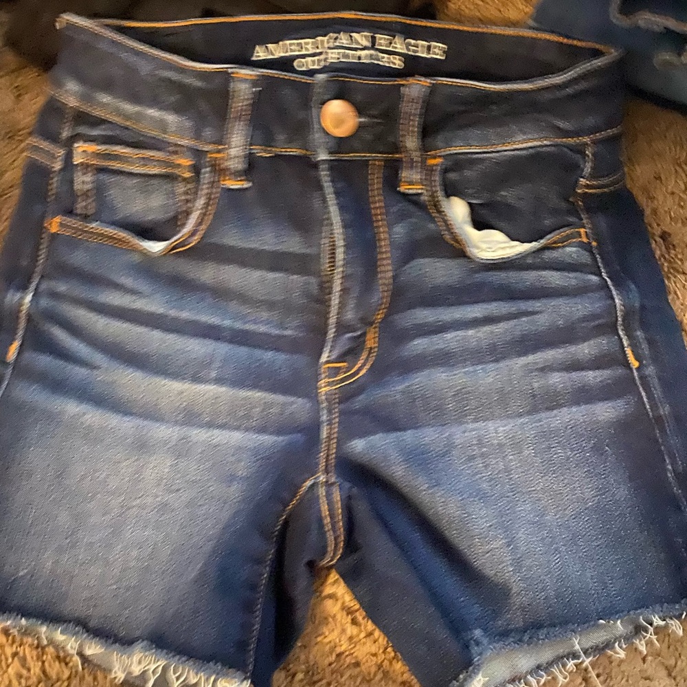 Size 2 American Eagle jean shorts worn once